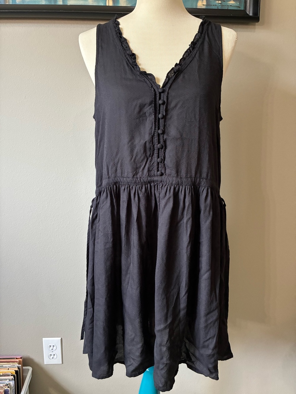 Lucky Brand Sleeveless Black Button-Front Ruffle Trim Mini Dress- Medium